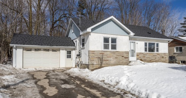 52 Cundles Rd