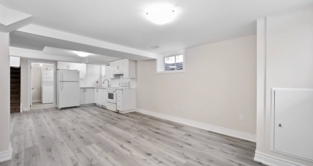 52 Cundles Rd