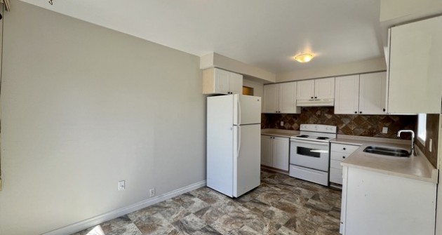 212 Dyer Dr. Wasaga Beach, On