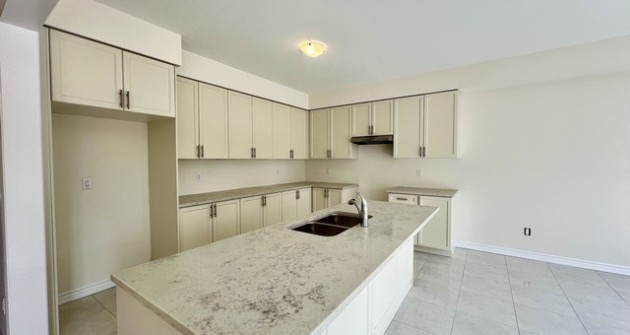 20 Federica Cres Wasaga Beach