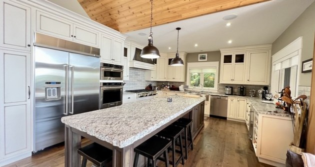 128 Georgian Beach Ln.