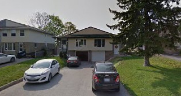 83 Daphne, Upper
