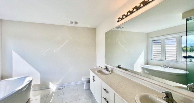 20 Federica Cres Wasaga Beach