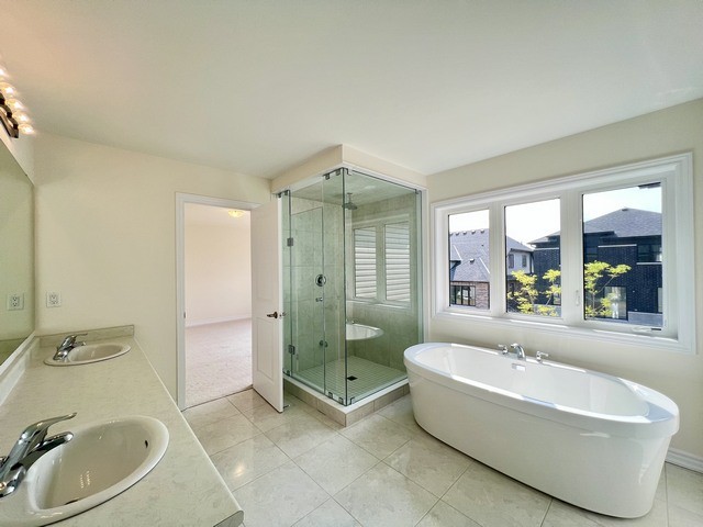 20 Federica Cres Wasaga Beach