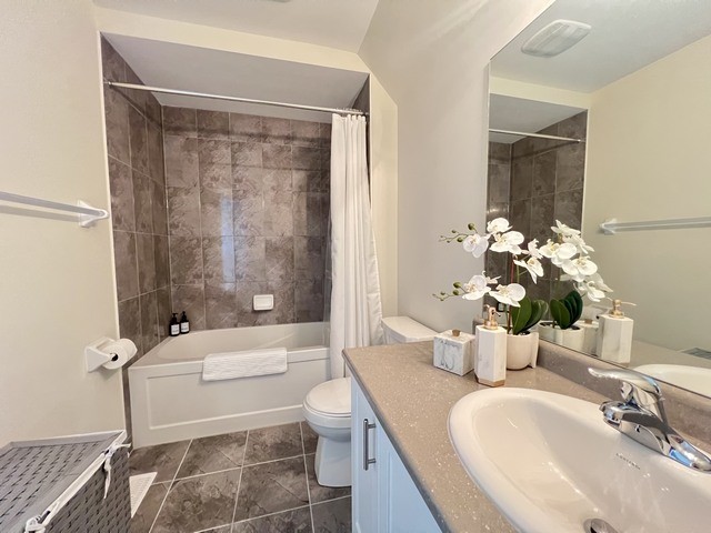 61 Westbury Rd. Wasaga Beach