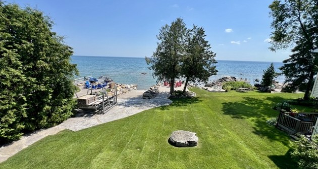 128 Georgian Beach Ln.