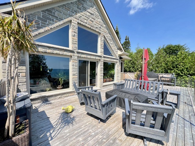 128 Georgian Beach Ln.