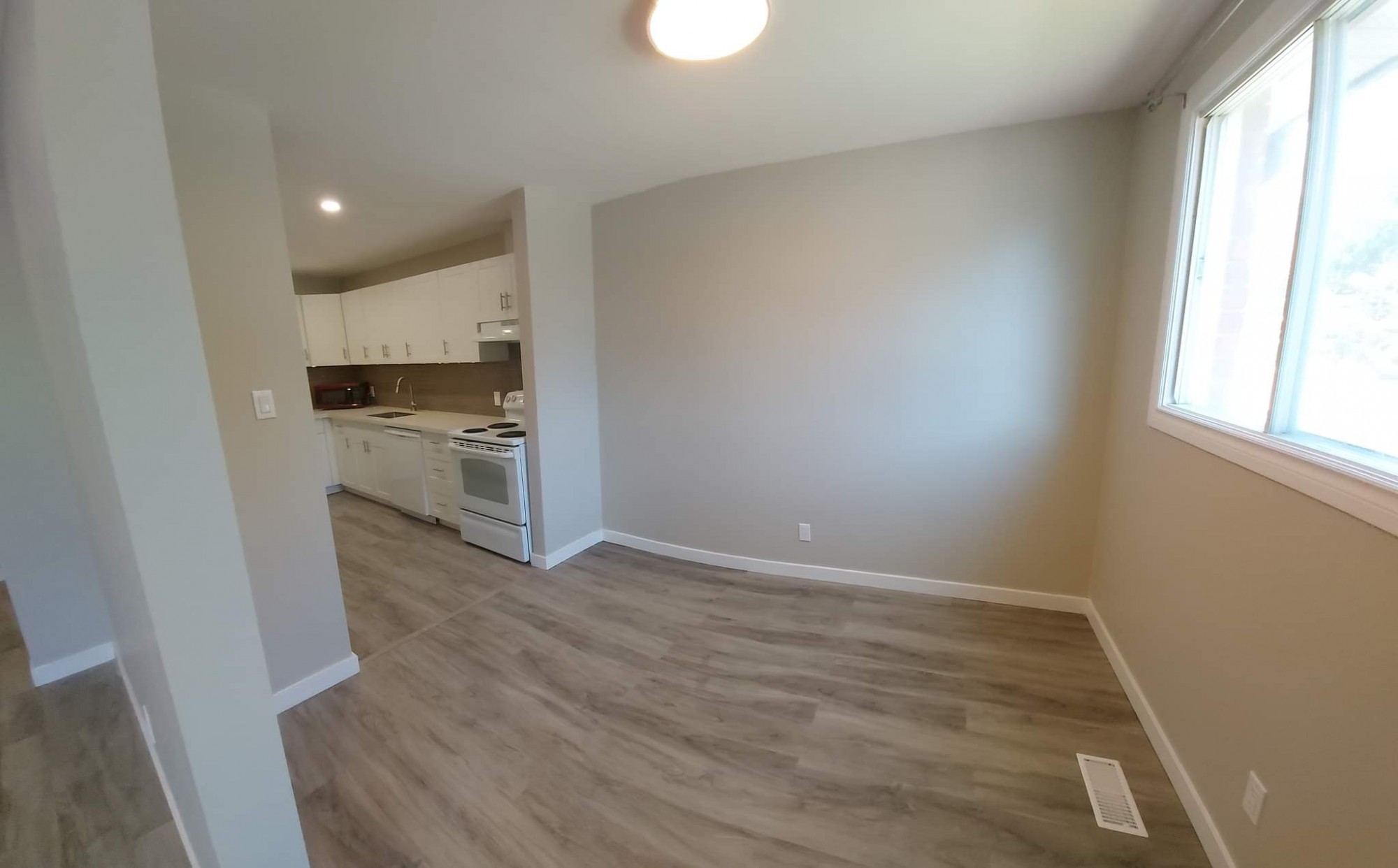 65 Zima Crescent, Upper