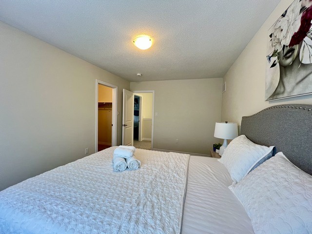 61 Westbury Rd. Wasaga Beach