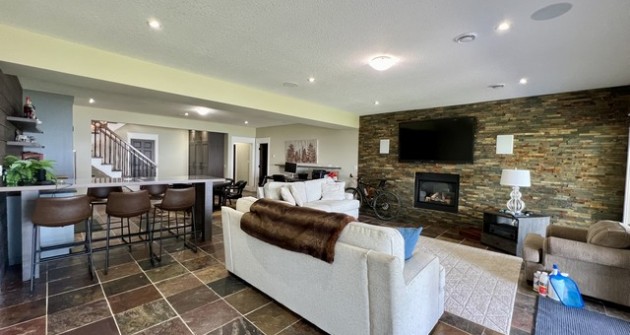 128 Georgian Beach Ln.
