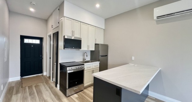 11 Golfview Dr. Collingwood, Bachelor Unit