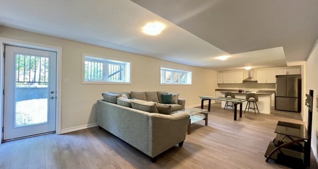 61 Westbury Rd. Wasaga Beach