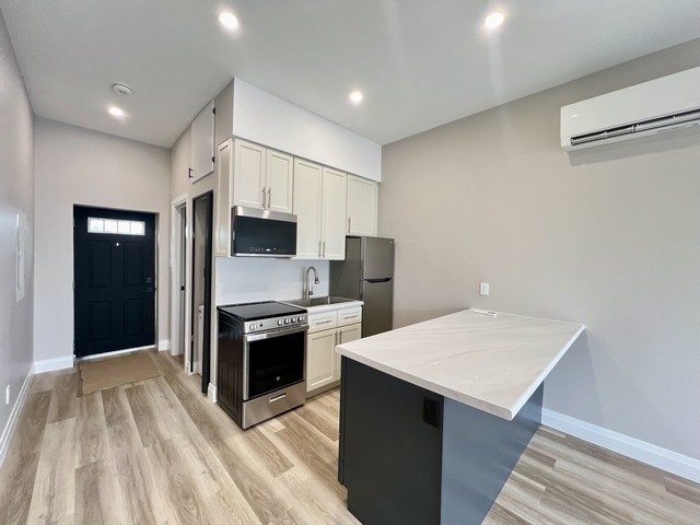 11 Golfview Dr. Collingwood, Bachelor Unit