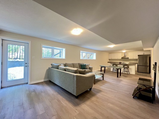 61 Westbury Rd. Wasaga Beach