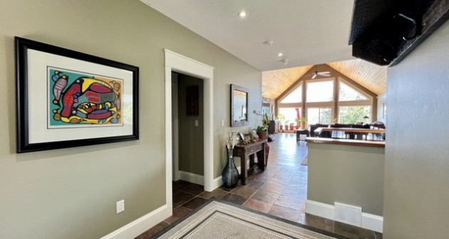 128 Georgian Beach Ln.