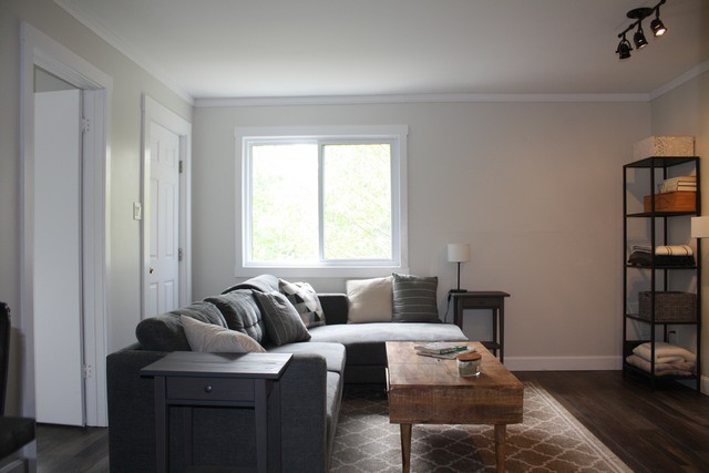 17 Dawson Dr, #33