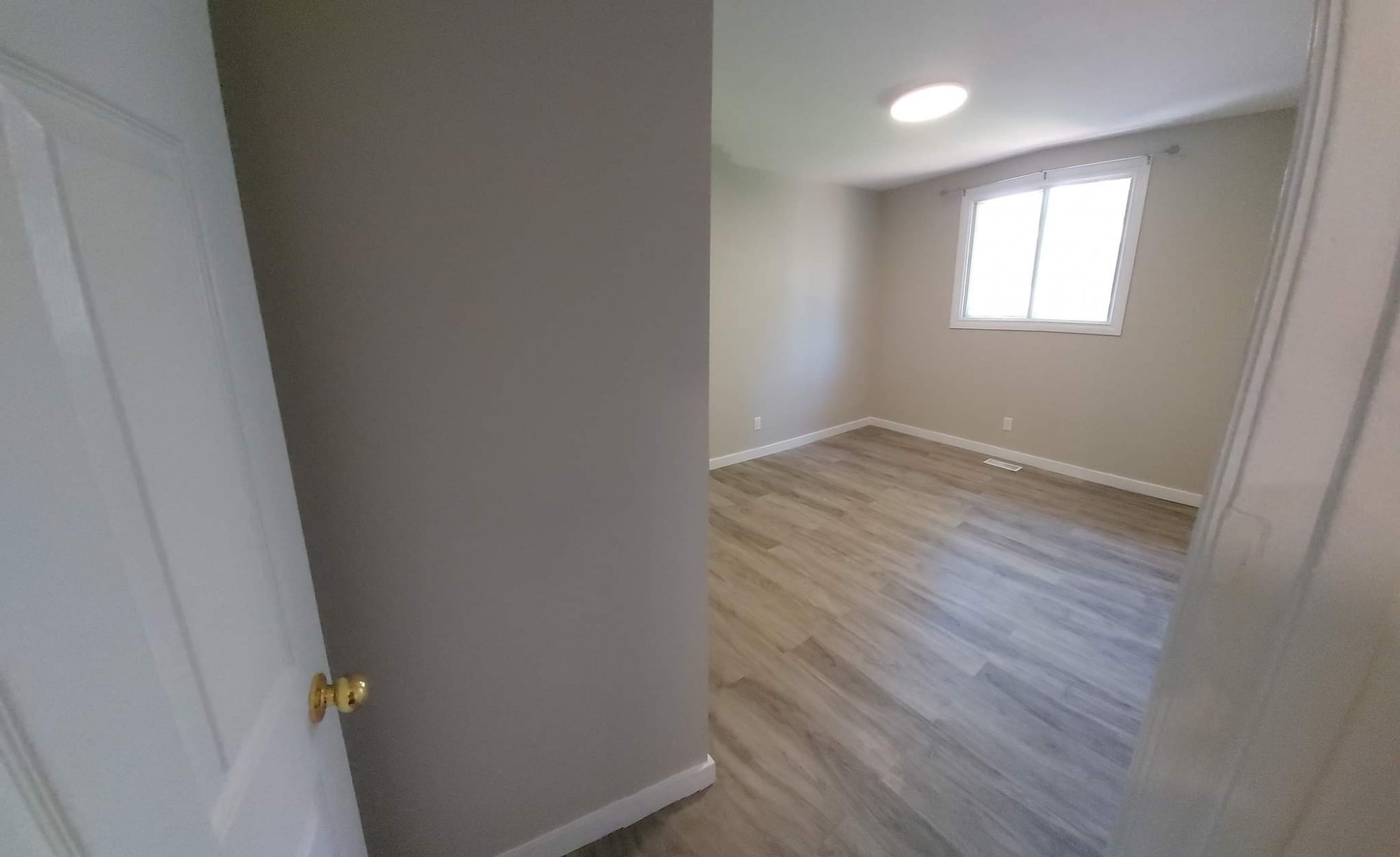 65 Zima Crescent, Upper
