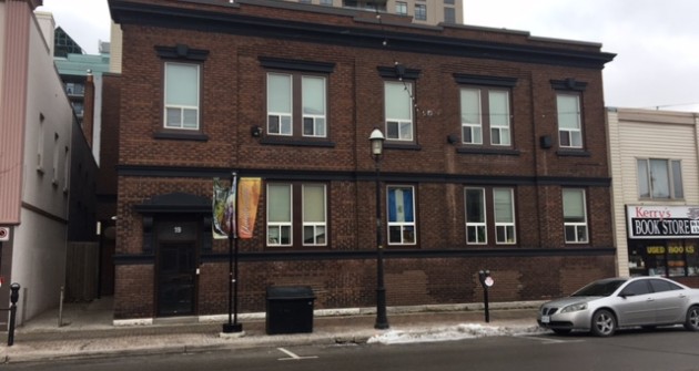 19 Dunlop St W #102