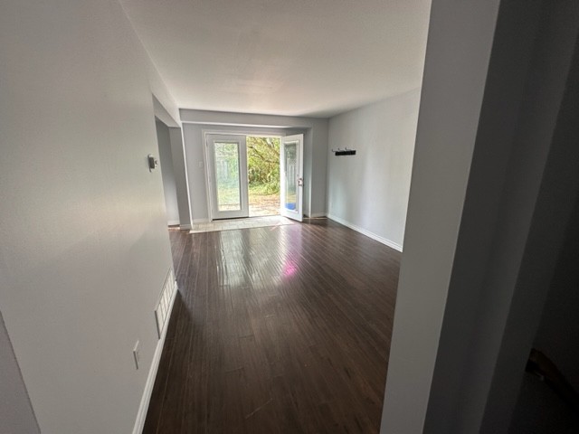 80 Garden, Lower
