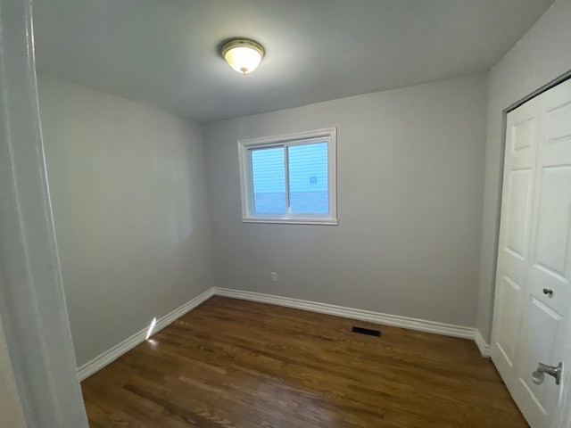 83 Daphne, Upper