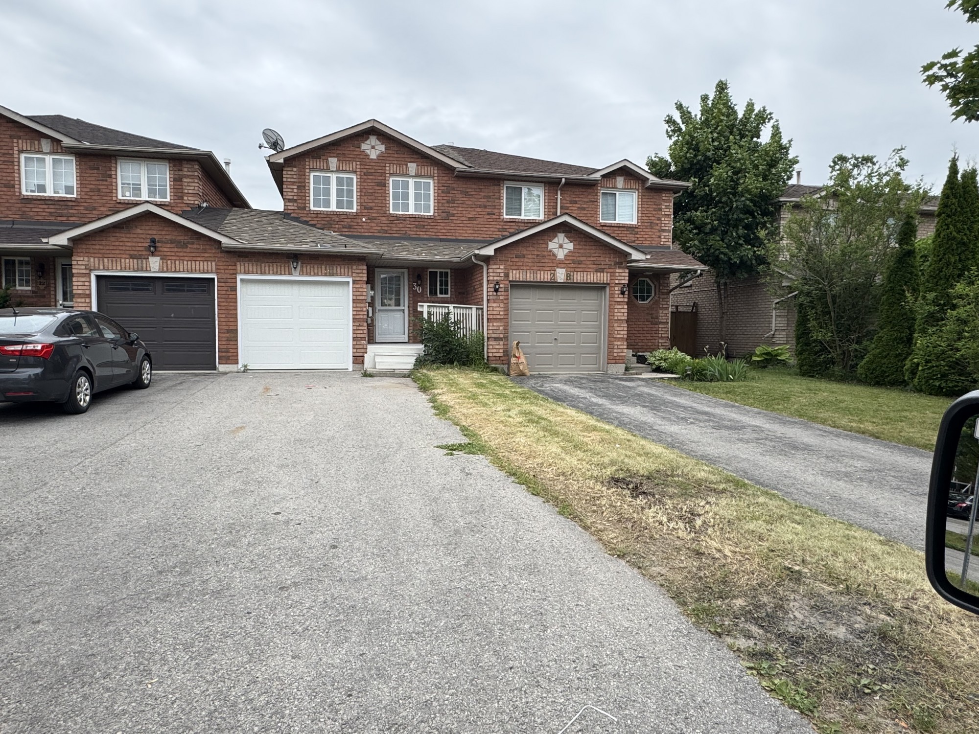 30 Lee Crescent