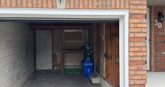 30 Lee Crescent