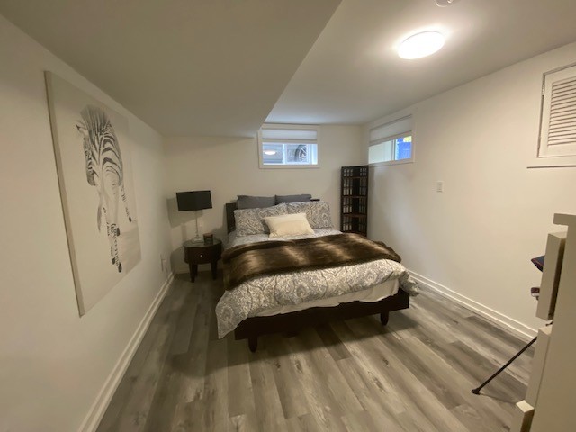 185 Wellington St E, Lower