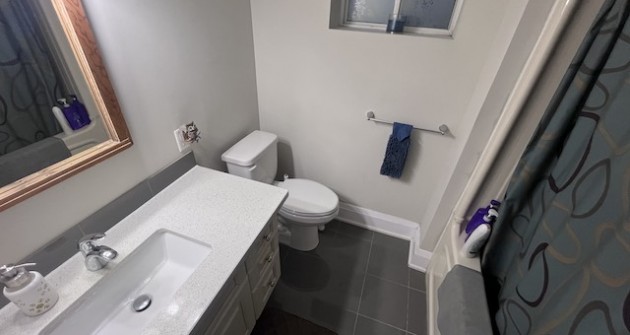 8 McCarthy cres