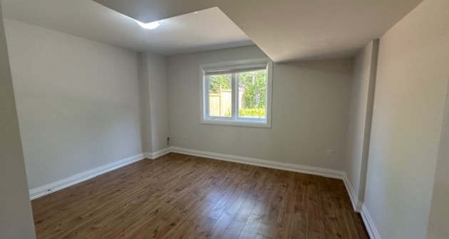 32 Greenwich St, Walkout Basement