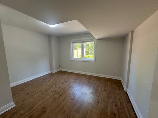 32 Greenwich St, Walkout Basement