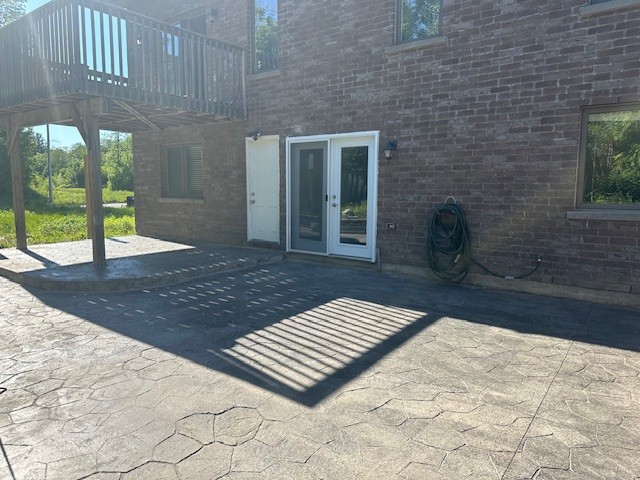 32 Greenwich St, Walkout Basement