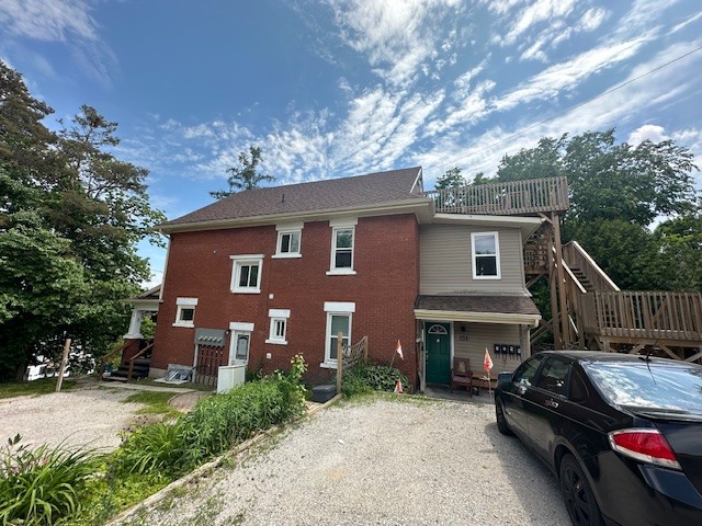 151 Brant St #4