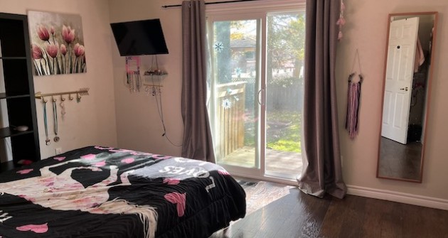 8 McCarthy cres