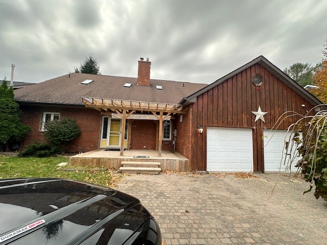 232 Church St Upper