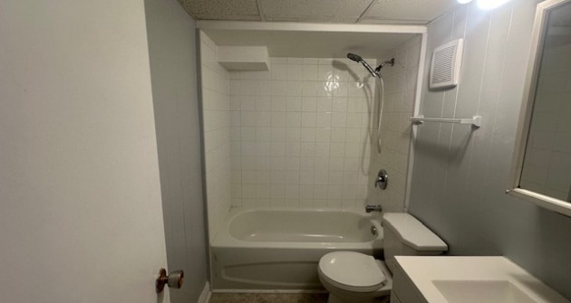 109 Rose St, Lower