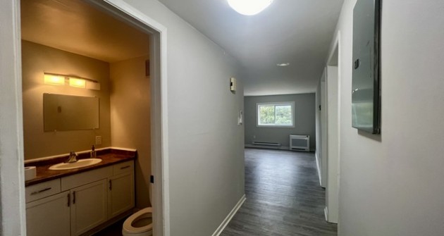 Unit 6 -7296 Highway 26 Stayner