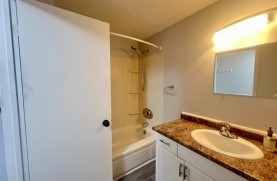 Unit 6 -7296 Highway 26 Stayner