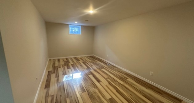 76 Garden Dr