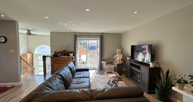 52 Porritt St