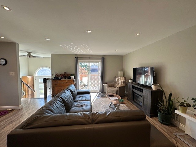52 Porritt St