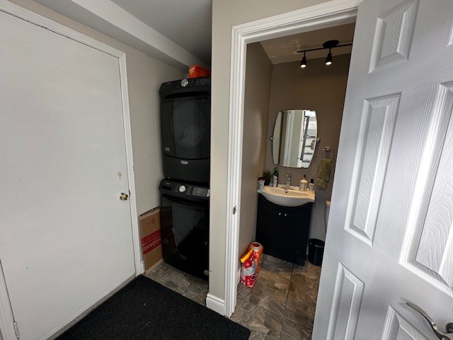 52 Porritt St