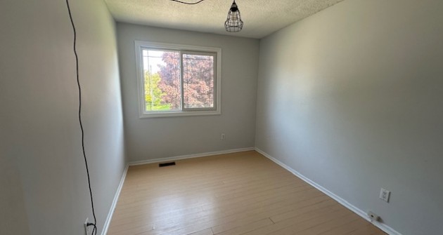 110 Oren, Upper