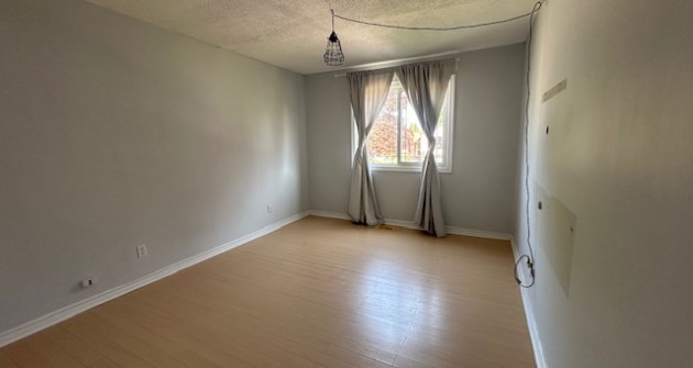 110 Oren, Upper