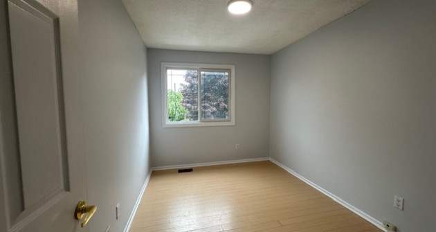 110 Oren, Upper