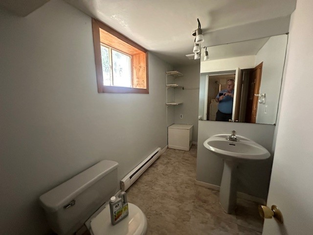 329 Mississaga St W