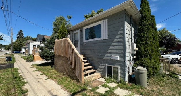 162 Dunedin