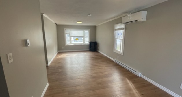 40 Fittons Rd W, Upper