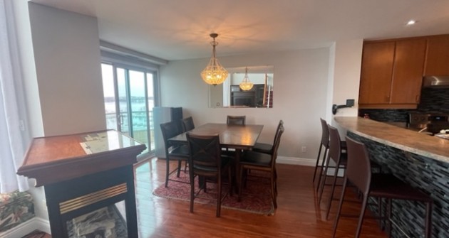 2 Toronto St, #910