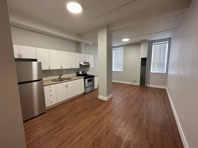 19 Dunlop St. #103