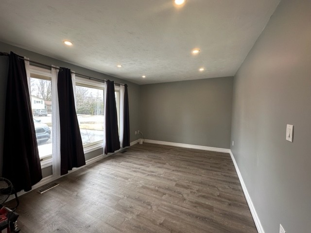 43 Walker Ave, Upper